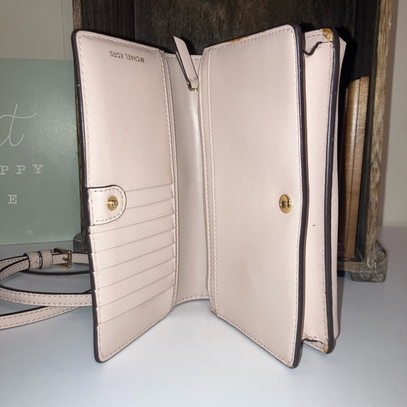 PERFECTLY PINK Crossbody - Picture 9 of 13